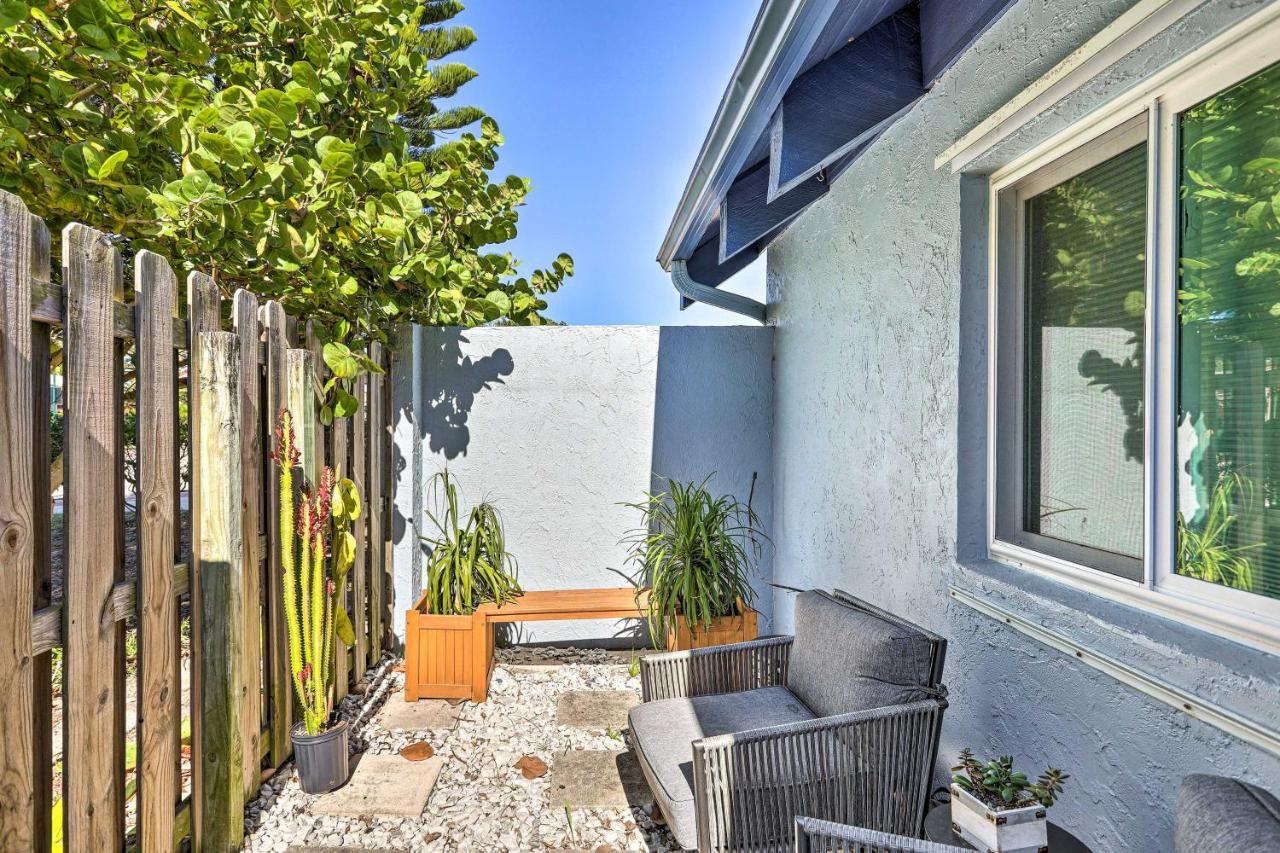 Cape Canaveral Home With Balcony Walk To Beach Ngoại thất bức ảnh